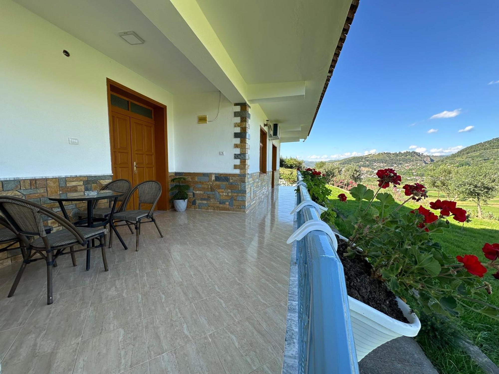 Vila Ardea Berat Exterior foto